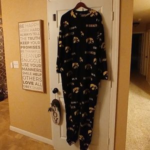 🎉SALE🎉Bottom Drawer Iowa Hawkeyes footie pajamas